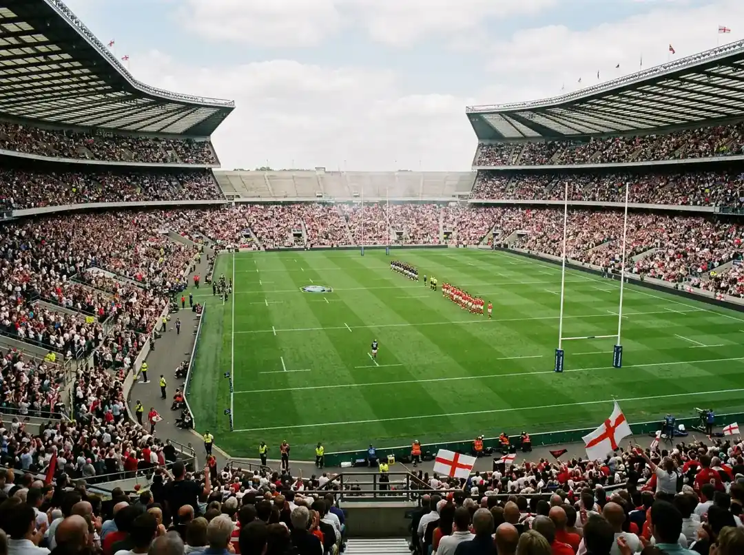 Stadio Twickenham durante la finale Premiership Rugby con tribune piene di tifosi